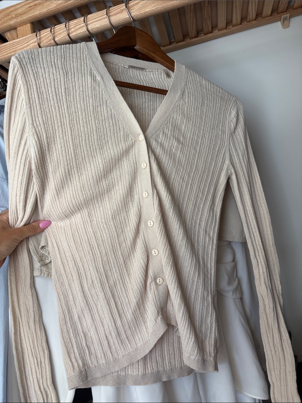 Elie Tahari Cream Ribbed Button-Down Top
